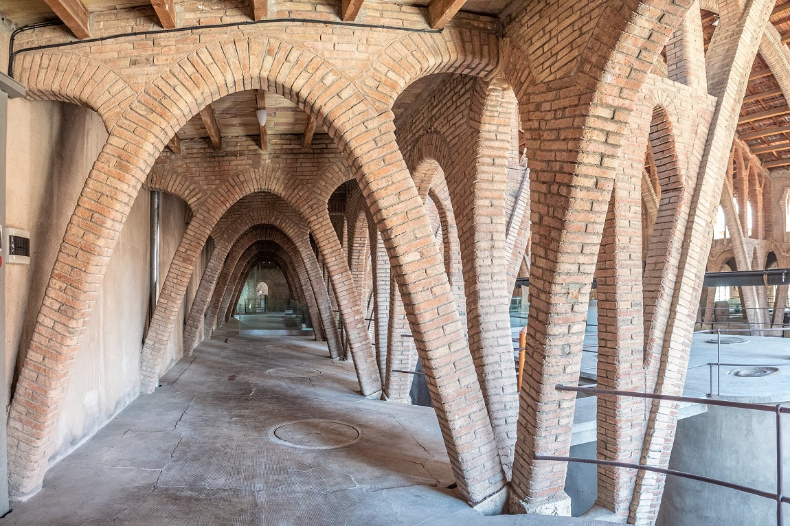 La-Costa-Daurada-cuenta-con-vinedos-de-renombre-mundial.-Destacadas-las-denominaciones-de-origen-como-Priorat-Montsant-Tarragona-Terra-Alta-y-Conca-de-Barbera