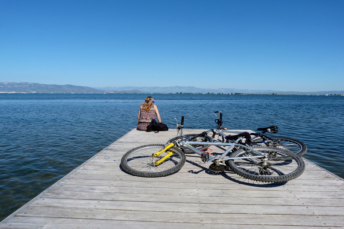 Paseo-en-bicicleta-por-el-Delta-del-Ebro-Playa-del-Trabucador